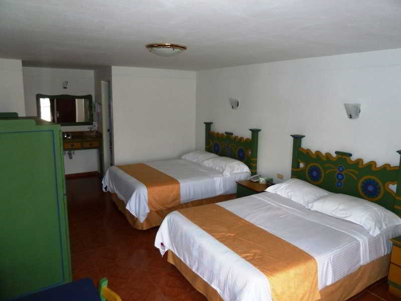 Hotel Los Recuerdos Guatape Luaran gambar